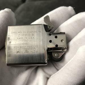 全新zippo1973-1982年白钢内胆,原装拆机,有插拔