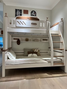 低碳贝贝,蓓凡,约克小镇,喜乐兔,,森林木屋.全实木儿童床.