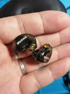 各种mmcx口耳机维修专业,维修舒尔 se846 se535