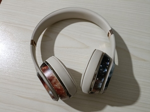 000人付款淘宝beats solo3 wireless 金色耳机 不走验货谅解你好吗