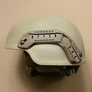 ideal的ach头盔 沙漠蟒纹涂装mich盔升级改装 全套