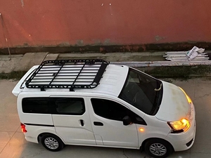 尼桑nv200行李架