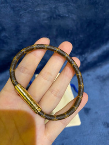 全新北京现货lv老花手环手镯皮绳m6334f confide