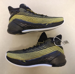 anta安踏汤普森kt4,黑黄配色篮球鞋.