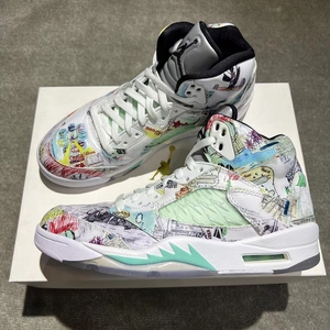 aj5 wings 涂鸦 42码 全新原盒 鞋底轻微氧化 比