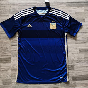 阿根廷2014世界杯客场球衣 梅西