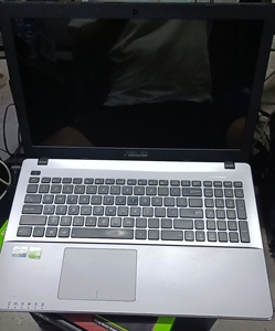 华硕x550c 笔记本 i3 3217u 4g内存 60g固