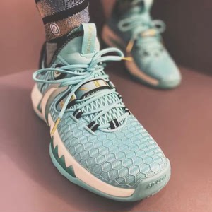 海沃德2代 gh2荧光水绿色 黄蜂主场配色,鞋子太多了,个人