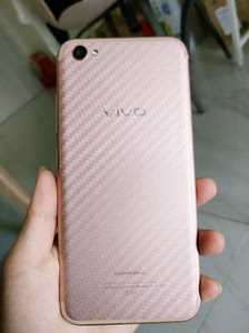 本人自用手机,玫瑰金vivo x9s,4g运 64g内存,全