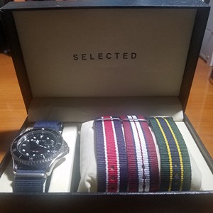 selected思莱德手表