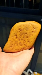 美丽的赣江黄蜡石,磨砂冻金印,一斤多,高玉华.