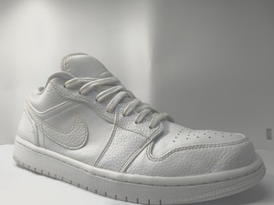 NikeAJ1纯白Low 44码aj1纯白low95新 保证