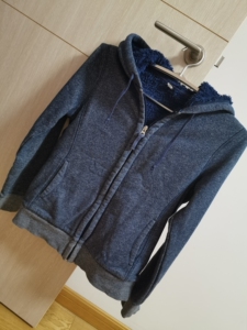 优衣库 女款 牛仔蓝 加绒 带帽 拉链卫衣