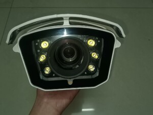 200万智能人像抓拍摄像头,混合目标检测等,带补光灯,平台接