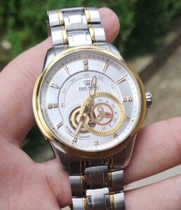 天王机械表,轮时代系列gs5834t/d.成色挺好,保守一点