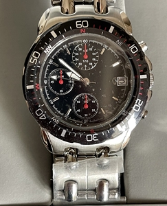 万宝路 全新 纪念表 限量款 做工精细 限量石英手表,带日历