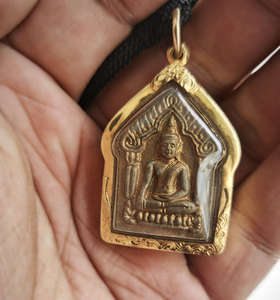 龙婆撒空2530坤平大膜,金面,金壳,银符管!smk鉴定卡