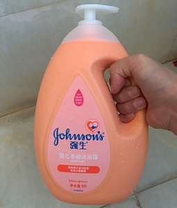 【赠爽身粉】强生婴儿香桃沐浴露1l大瓶装29.8包邮 婴儿