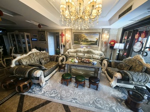出售四海家具卡芬达品牌高档沙发组合，购买4年，8.5成新无瑕