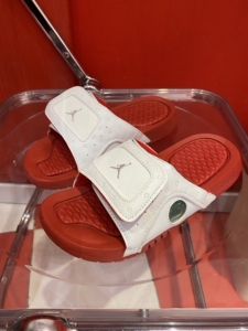 nike/耐克 乔丹 专柜购买就是穿一下 女拖鞋 38 码