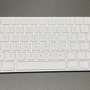 自用苹果妙控键盘二代 国行a1644,96新,电池续航完好