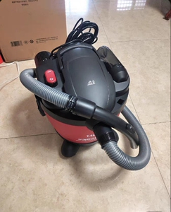 小狗吸尘器d-809家用干湿吹强力大功率地毯多用吸尘机 《点