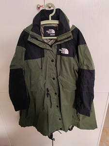 sacai tnf北面联名风衣 l码 100新 saca