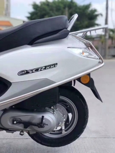 女装摩托车本田