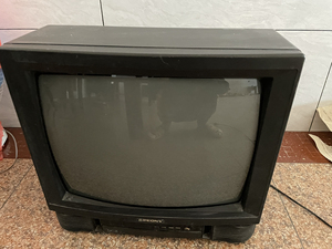 90年代牡丹牌电视机,燕舞牌收录机,两个大音箱一个小音响