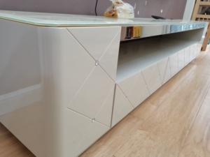 斯可馨储物带抽屉乳白色电视柜