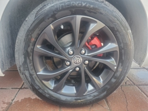 别克君威轮毂原装