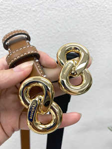 00dissona箱包工厂店