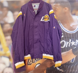 科比湖人新秀冠军时期出场服外套款!成色状况充新,尺码l衣长7