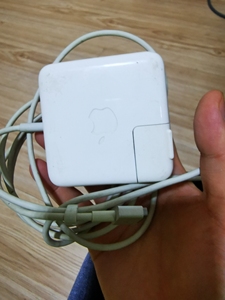 原装充电线 个人闲置 苹果45w笔记本电源 适配器