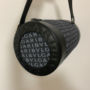 bvlgari宝格丽中古zero零号圆筒手提包 材质:帆布