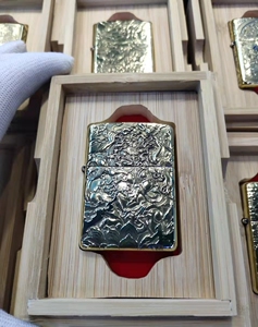 zippo正品全新蚊子大师大黑天,原盒说,正版蚊子浮雕 精雕