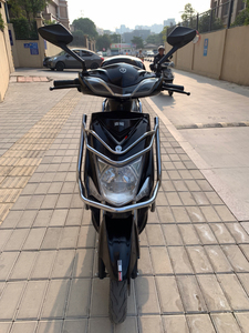 2021年麦威小力鹰电动车,手续齐全,60v20a五大电池续