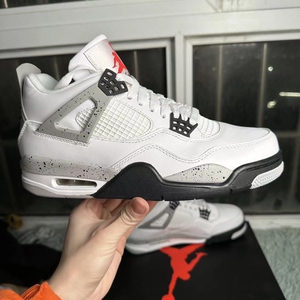 新款纯原aj4 乔四红红外线篮球鞋休闲运动男女鞋情侣鞋
