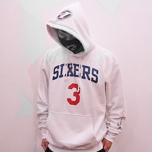 费城76人队i3艾弗森艾佛森抓绒连帽衫卫衣男女款白色外套瑕疵清仓