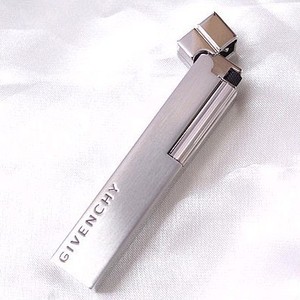 纪梵希givenchy打火机