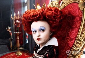 红皇后cos cosplay 爱丽丝梦游仙境 红心皇后 爱心卷发 填充假发
