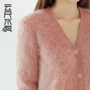 秋装新款开衫毛衣 女 针织v领马海毛粉色毛衣外套 短款海马毛开衫