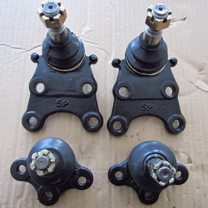 风骏5上摆臂球头