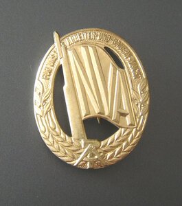 东德/民主德国德军国家人民军nva技能章体育章