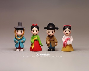 小号场景人物 卡通 小号 韩国 古代朝鲜族服装 模型人偶公仔摆件