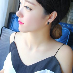 欧美气质陶瓷耳钉 女日韩国黑色韩版个性钛钢时尚镀玫瑰金耳饰品