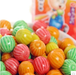 80后经典怀旧零食 西瓜泡泡糖 儿时童年回忆 1元5颗 现货爆款