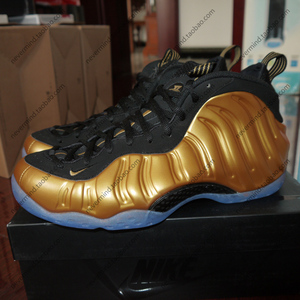 正品现货Nike Air Foamposite One 黑金 金喷泡 314996 700