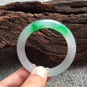 冰种阳绿圆条七彩翡翠手镯云南玉镯子天然老坑缅甸翡翠a货玉手镯