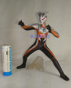 黑暗洛普斯 赛罗 奥特曼 公仔模型手办摆件非可动发光